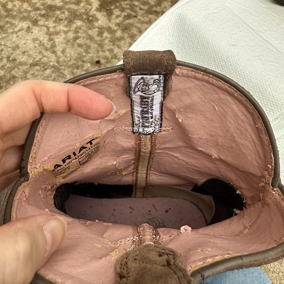 Ariat Brown and Red Heeled Boots - Picture 6 of 6